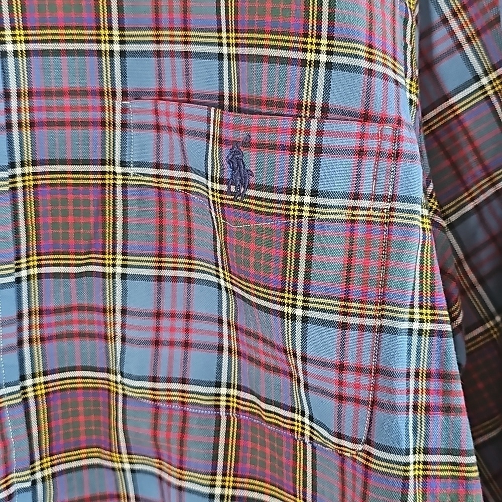 Polo by Ralph Lauren Casual Bottom Down Shirt. - Picture 3 of 6